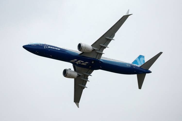 Աղետի ազդանշան ուղարկած Boeing-ը վայրէջք է կատարել Աստրախանում