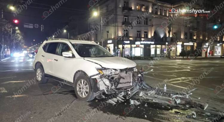 Մաշտոց-Ամիրյան խաչմերուկում բախվել են «Nissan» ու «Toyota». Shamshyan