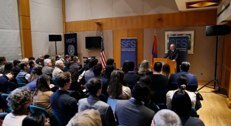 Նոր Կտակարանի ո՞ր արժեքի կամ սկզբունքի հիման վրա են ամենօրյա ստերը, թշնամանք ու ատելություն տարածելը, ուրացումը. «Փաստ»