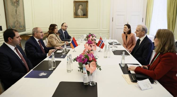 Մյունխենում տեղի է ունեցել Նիկոլ Փաշինյանի և Նորվեգիայի վարչապետի հանդիպումը