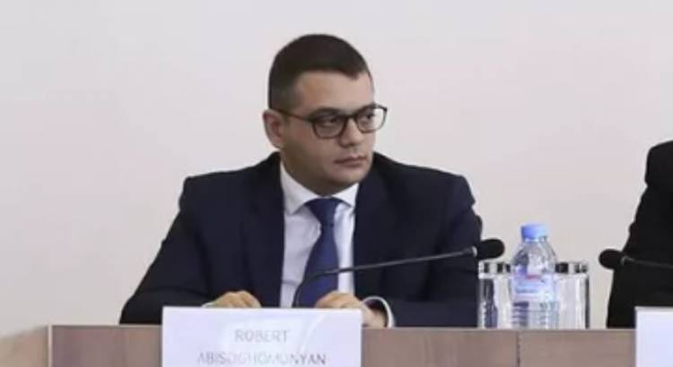 Ռոբերտ Աբիսողոմոնյանը նշանակվել է արտաքին գործերի նախարարի տեղակալ