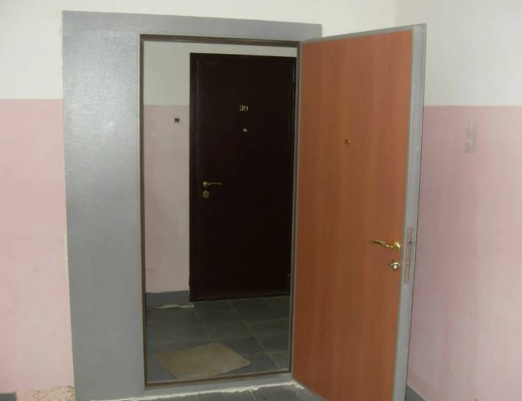 Տանտերը դուռը բաց է թողել, գողերն օգտվել են առիթից