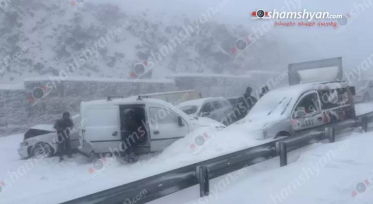 Մաստարա-Լանջիկ ճանապարհին բախվել է մոտ 10 մեքենա, երթևեկությունը դադարեցվել է․ Shamshyan