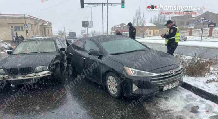 Պռոշյանում բախվել են 2 «BMW» և «Hyundai», վրացի վարորդ է տեղափոխվել հիվանդանոց․ Shamshyan