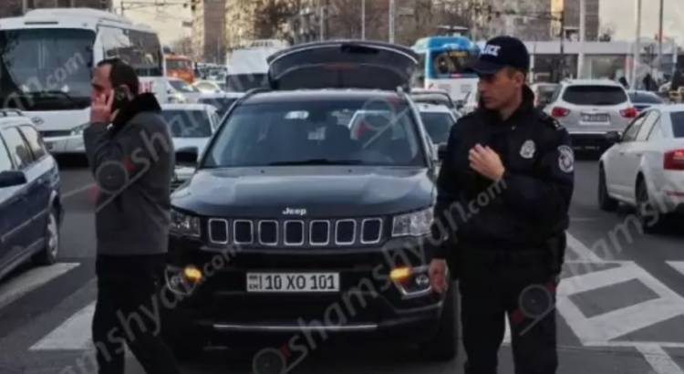 «Jeep»-ը «Երևան Սիթի» սուպերմարկետի տնօրենի է վրաերթի ենթարկել․ Shamshyan