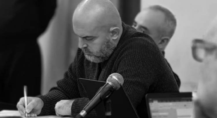 ՌԵ-ՆԻԿՈԼԸ ՊՈՍՏ-ՆԻԿՈԼԻ ՓՈԽԱՐԵՆ. Աշոտյան