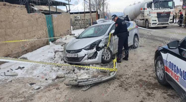 Բախվել են «Hyundai», «MAN» բեռնատար ու «ՎԱԶ 21101», 1 մարդ մաhացել է, 1-ը՝ վիրավnրվել․ Shamshyan
