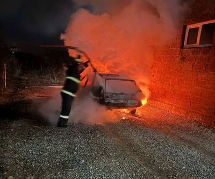 Հրդեհ՝ ավտոմեքենայում