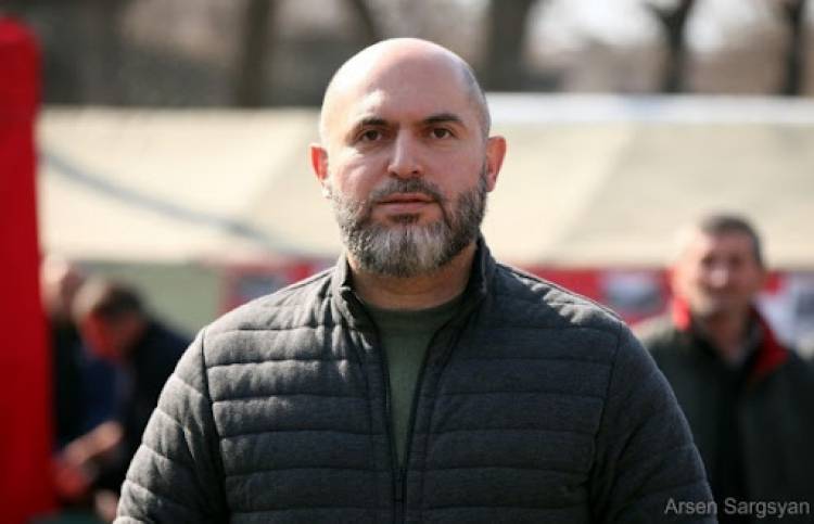 Տարանջատում հանուն ընտրության, կամ՝ Боливар не вынесет двоих․ Արմեն Աշոտյան