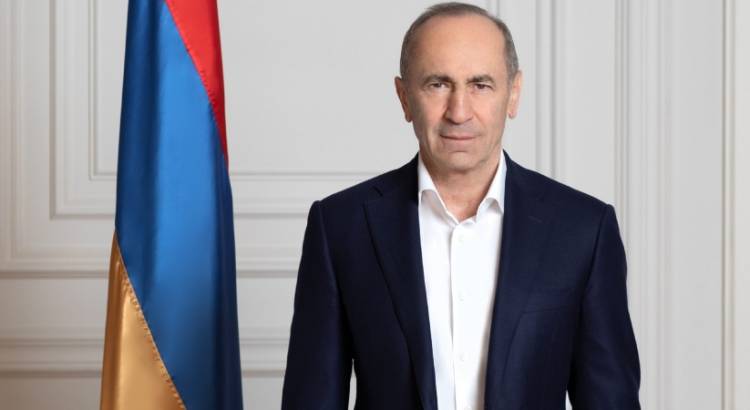 Մարտի 8` ակնարկներով համեմված․ «Հրապարակ»