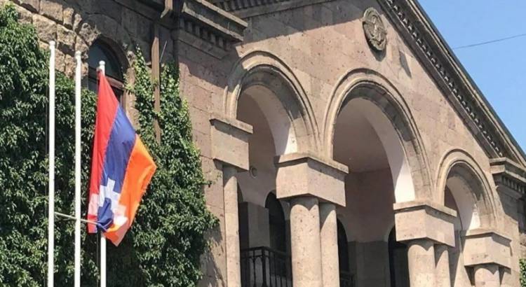ՀՅԴ նորընտիր Բյուրոյի անդամները հանդիպել են Արցախի նախագահ Սամվել Շահրամանյանի հետ