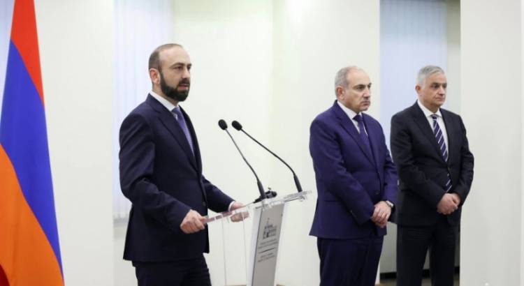 Կործանելով՝ «փրկում» են ու հոխորտում. «Փաստ»