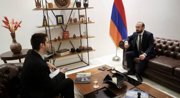 Արարատ Միրզոյանը հարցազրույց է տվել