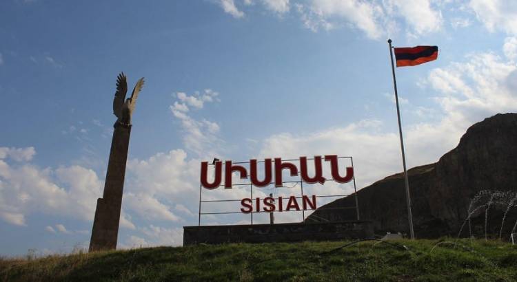 Սիսիանի ավագանու ընդդիմադիր 7 անդամ դիմել է դատարան. նրանց լիազորութունները դադարեցվել են