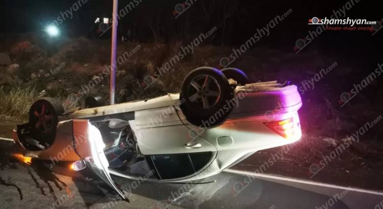 Ուշիի ոլորաններում «Mercedes» է գլխիվայր շրջվել. Shamshyan