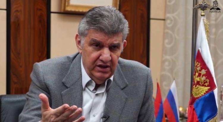 Արա Աբրահամյանին օդանավակայանից ազատ են արձակել առանց որևէ բացատրության