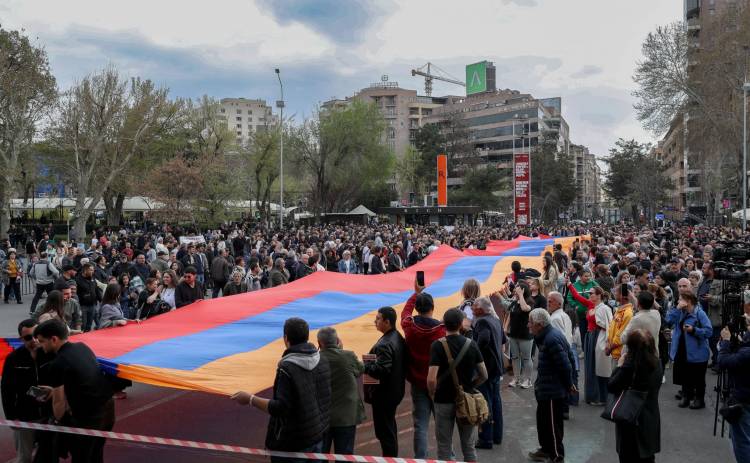 ՖՈՏՈՇԱՐՔ. Ազատության հրապարակում տեղի ունեցավ արցախցիների բողոքի ցույցն ի պաշտպանություն իրենց իրավունքների