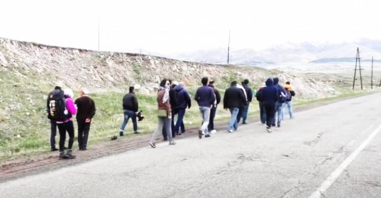 Յոթնամյա ավեր. «Փաստ»