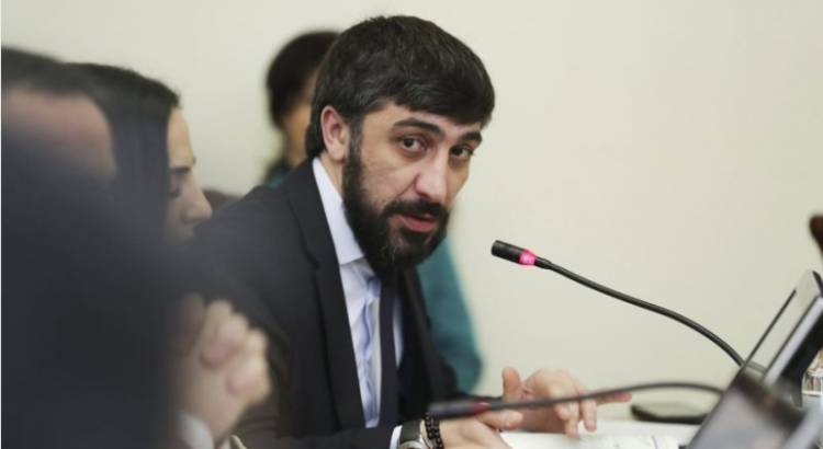 Դու մեղավոր չես, քեզ հետ խմողներն էին մեղավոր