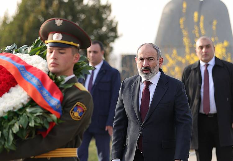 Փաշինյանը նույնիսկ պատերազմի զոհերին է բաժանում «հին» ու «նոր» Հայաստանների