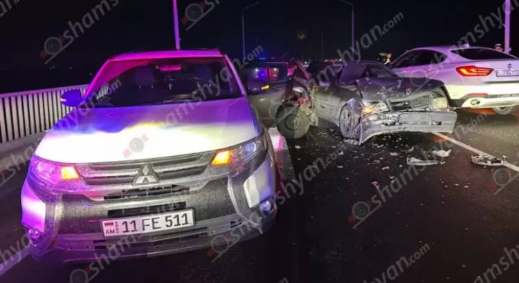 Խոշոր վթար Նոր Հաճնի կամրջի վրա, բախվել են «Mercedes», «Mitsubishi» ու «Nissan»․ Shamshyan