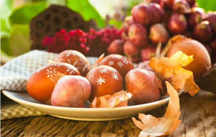 Գնա՞լ գերեզմանատուն, ձու չներկե՞լ, ե՞րբ ներկել. եկեղեցական կանոններ՝ Հարության տոնին