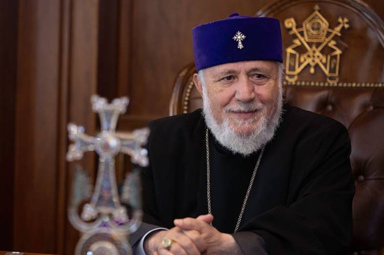 Թող Սուրբ Աստվածածինը մեր մայրերի ու քույրերի համար շարունակի լինել ներշնչանք առ Աստված․ Վեհափառ