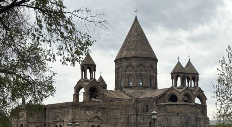Մայր Աթոռը հայտարարություն է տարածել