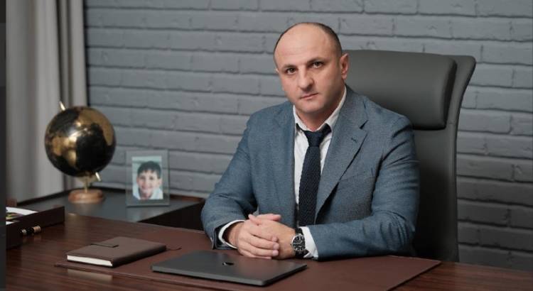 Եթե ամեն ինչ գնա էնպես, ինչպես հայտարարել են, ուրեմն Վարդան Ղուկասյանը կդառնա քաղաքապետ․ Կարեն Սիմոնյան