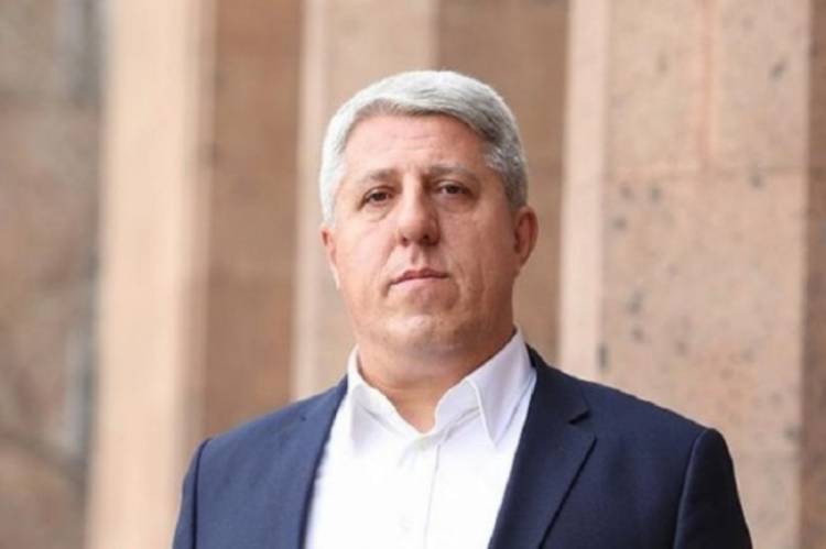Սա չի նշանակում, թե «պատերազմ» բառը պետք է դառնա սեփական հանրությանը սարսափի մեջ պահելու գործիք. Վարդան Ոսկանյան