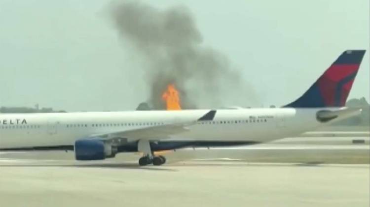 Օդանավակայանում Airbus A330 ինքնաթիռն է բռնկվել, որում եղել է 300 մարդ․ ԱՄՆ
