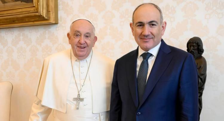 Ֆրանցիսկոս պապի մշտական ուշադրություն ներքո էր Հարավային Կովկասում խաղաղության հարցը․ Փաշինյան