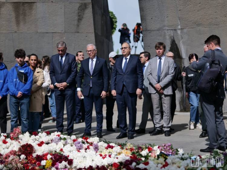 ԵԽԽՎ նախագահը այցելել է Ծիծեռնակաբերդի հուշահամալիր