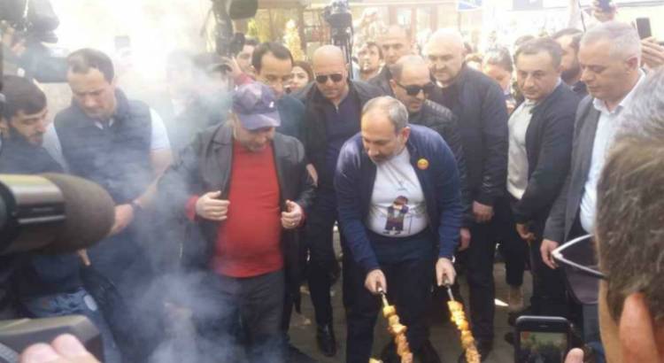 Շնորհավորում եմ բոլորիդ. Նիկոլ Փաշինյան