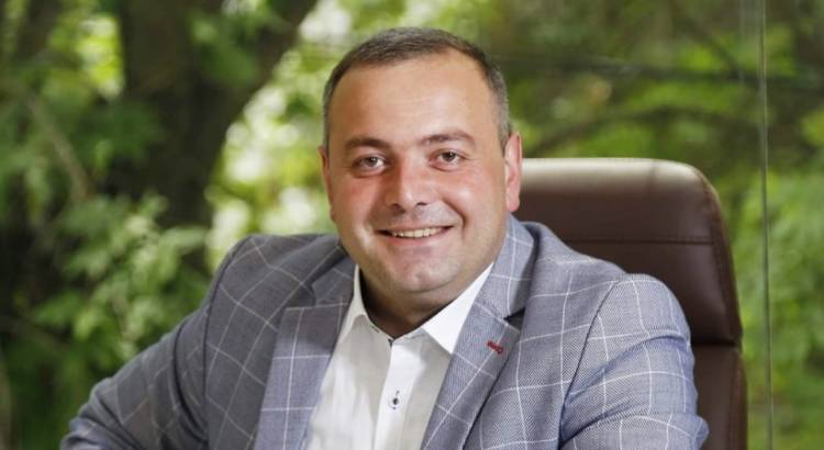 Նիկոլը այսօր գալիս է Վանաձոր, հեչել, թե չի գալիս․ Վահե Դոխոյան