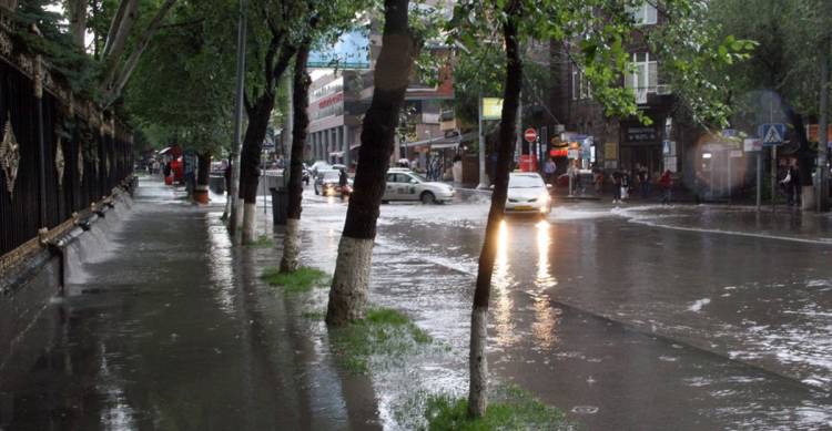 Անձրեւները պատուհաս են դարձել հետխորհրդային երկրների քաղաքների համար. ո՞րն է պատճառը. «Ժողովուրդ»