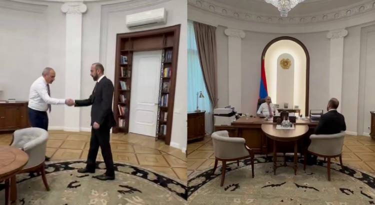 Փաշինյանը հանդիպել է նախարար Արարատ Միրզոյանի հետ