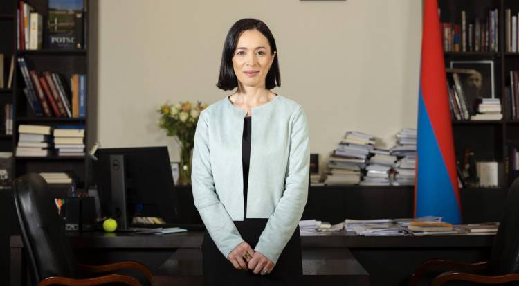 Լավ սովորեք, որ լավ ապրեք․ գնացեք առաջ ձեր երազանքների ու նպատակների հետևից․ ԿԳՄՍ նախարարի շնորհավորական ուղերձը