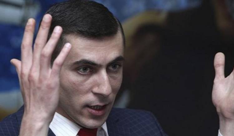 Երևանում անձրևից հետո՝ կայծակ․ Գագիկ Սուրենյանը լուսանկար է հրապարակել (ֆոտո)
