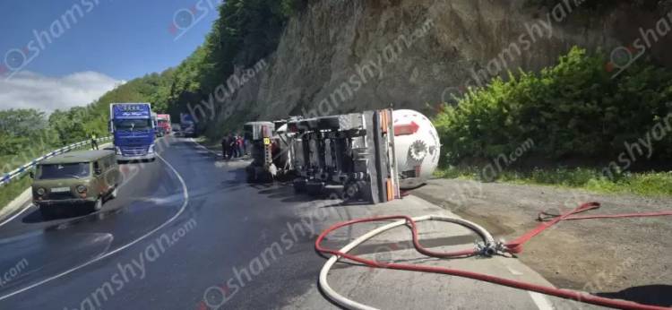 Հեղուկ գազ տեղափոխող «Iveco» բեռնատարը Դիլիջանի 1-ին ոլորանում կողաշրջվել է