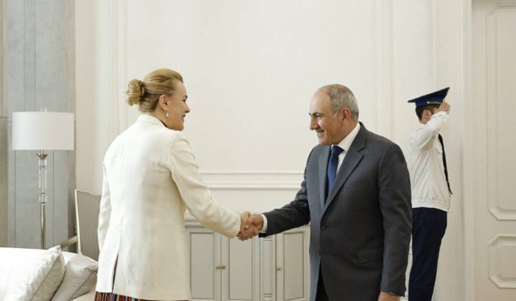 Փաշինյանը ՄԱԿ-ի գլխավոր փոխքարտուղարին է ներկայացրել ապաշրջափակման հարցը